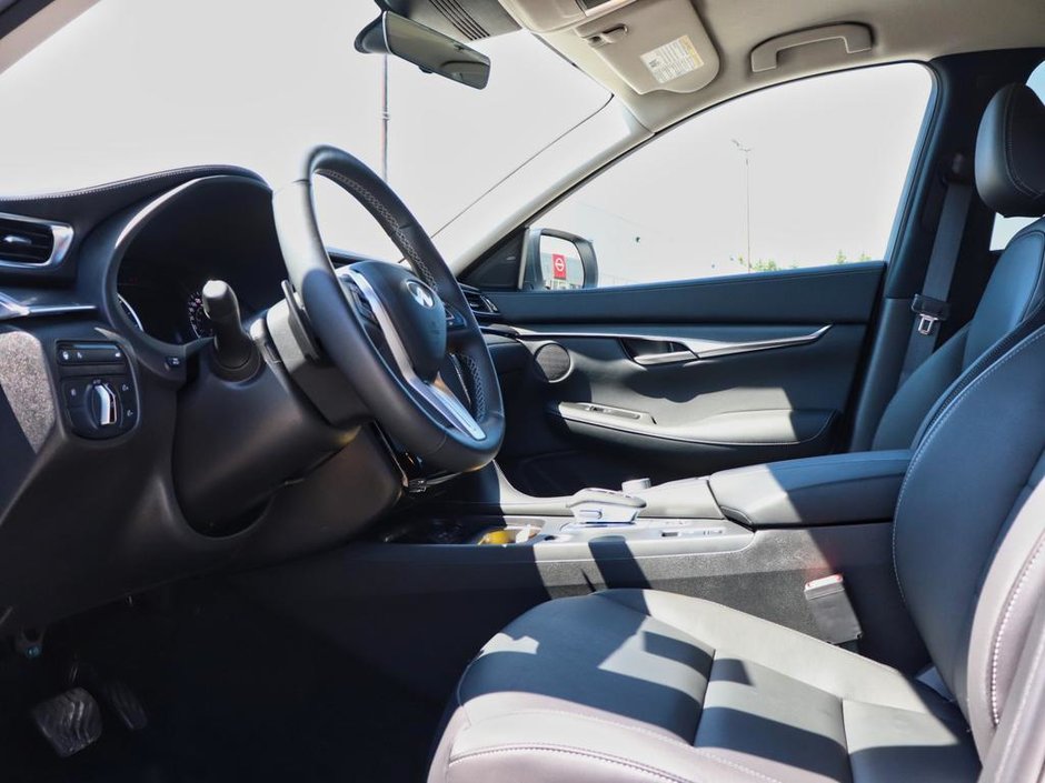 2024 Infiniti QX50 PURE-8