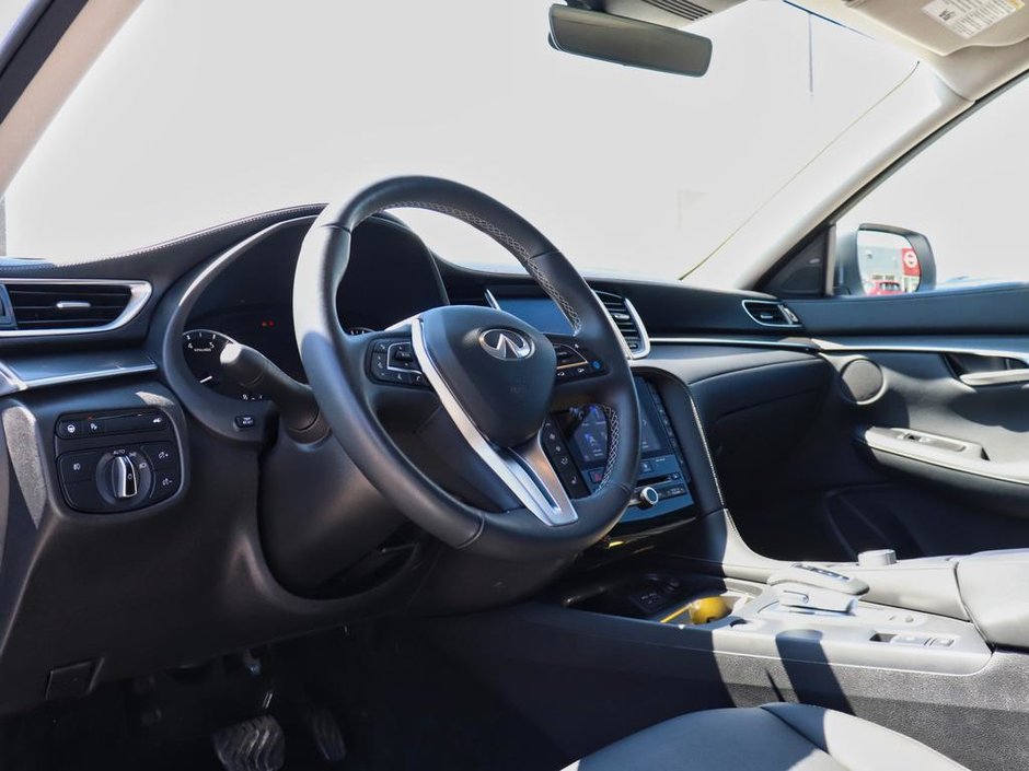 2024 Infiniti QX50 PURE-7