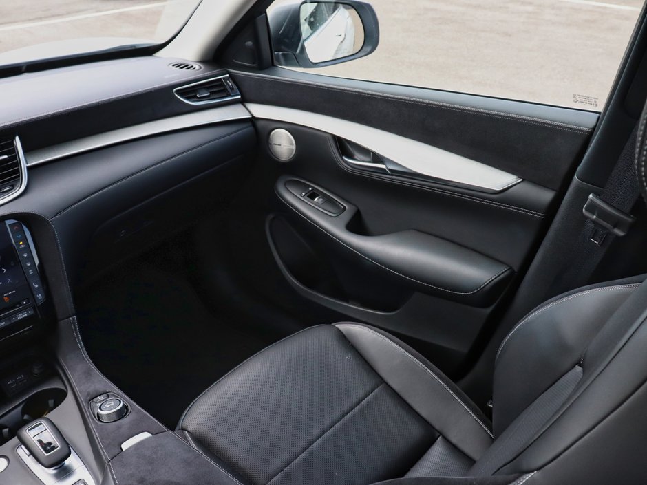 2024 Infiniti QX50 Sensory-15