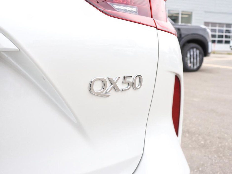 2024 Infiniti QX50 Sensory-21