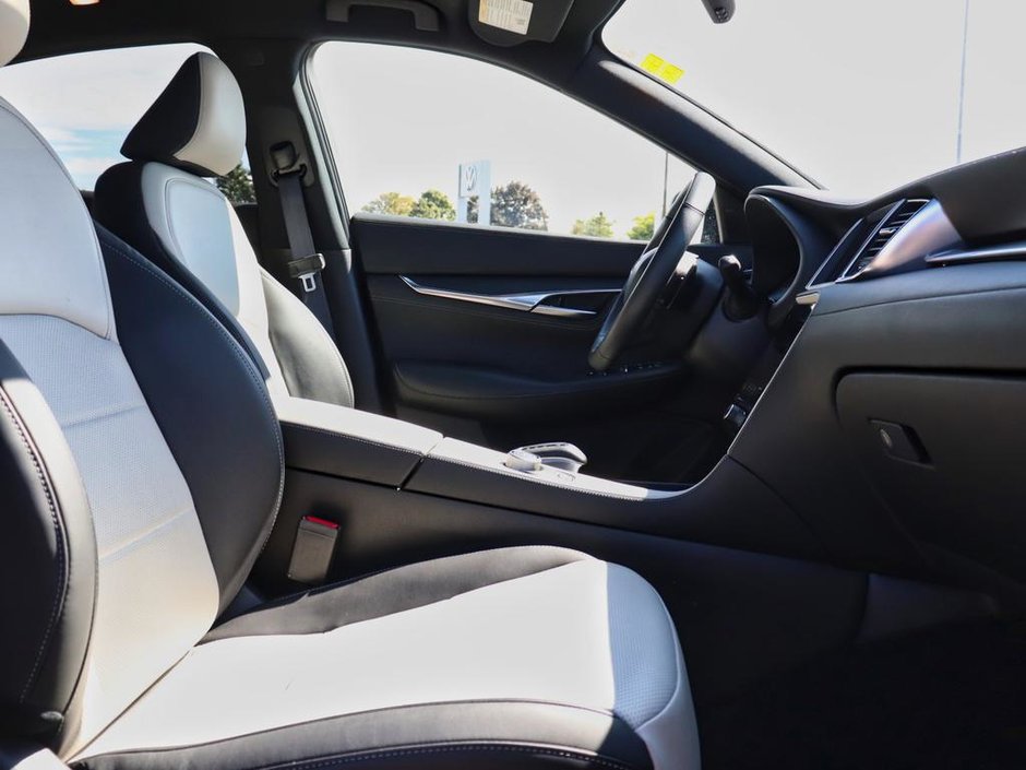 2025 Infiniti QX55 SENSORY-17