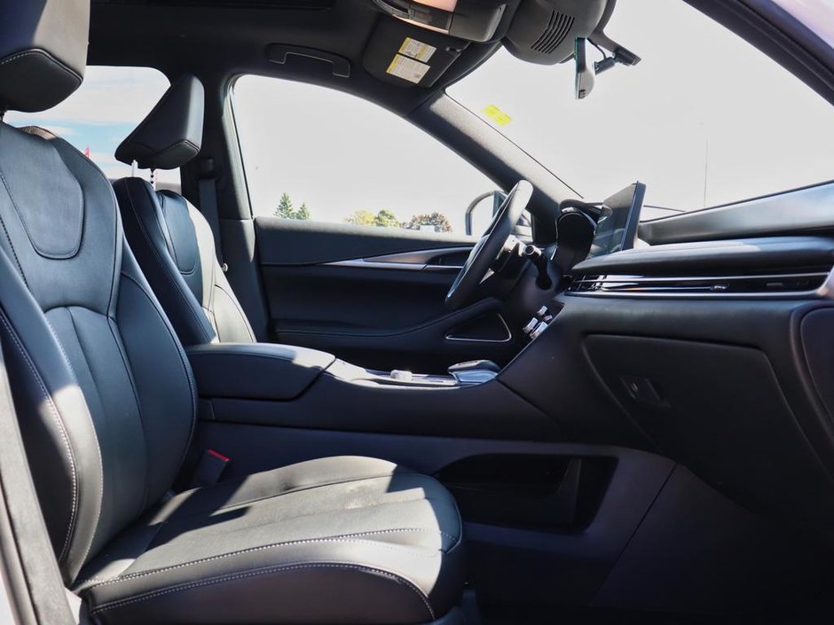 2025 Infiniti QX60 BLACK EDITION-18
