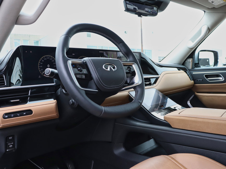 2025 Infiniti QX80 SENSORY-7