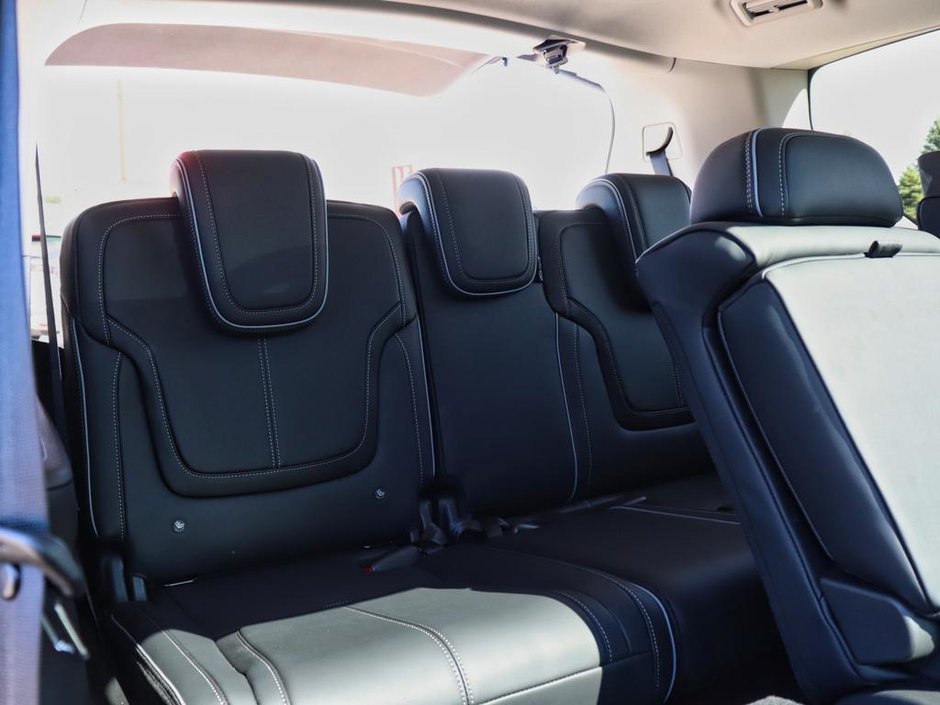 2025 Infiniti QX80 SENSORY-22