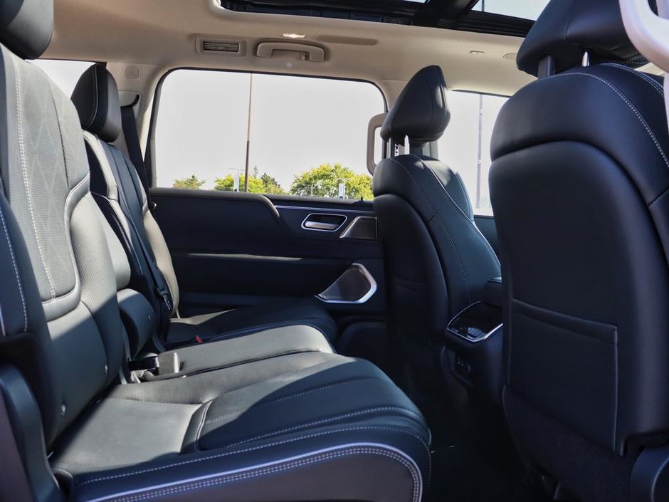 2025 Infiniti QX80 SENSORY-21