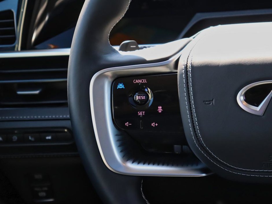 2025 Infiniti QX80 SENSORY-12