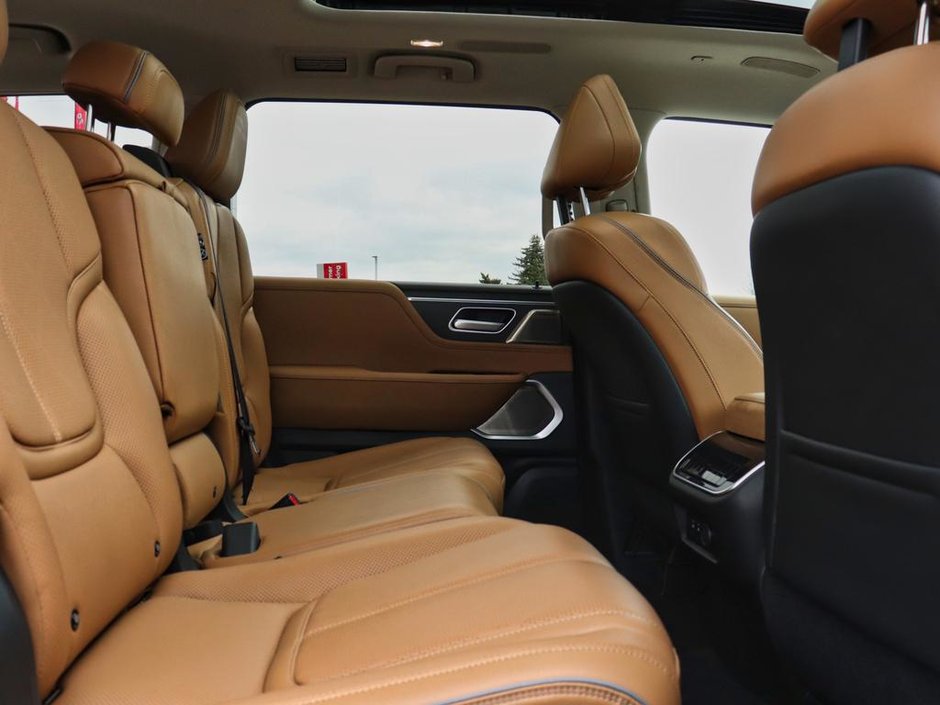 2025 Infiniti QX80 SENSORY-20