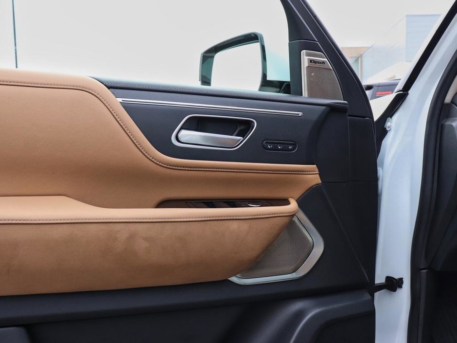 2025 Infiniti QX80 SENSORY-6