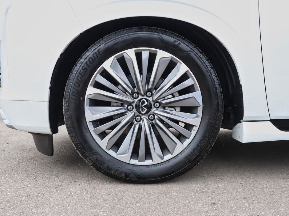 2025 Infiniti QX80 SENSORY-5