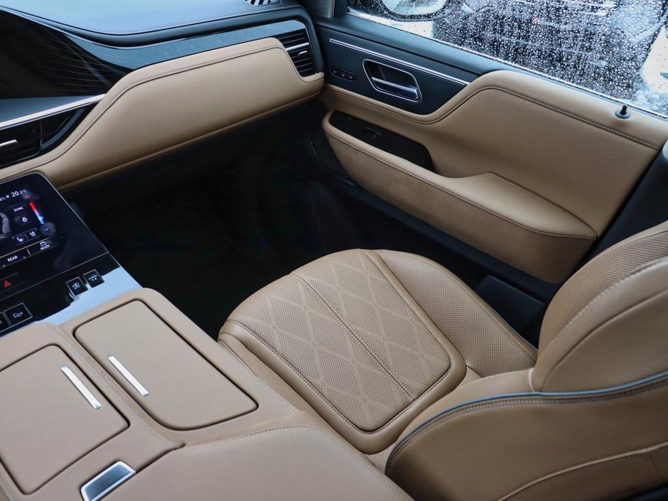 2025 Infiniti QX80 SENSORY-15