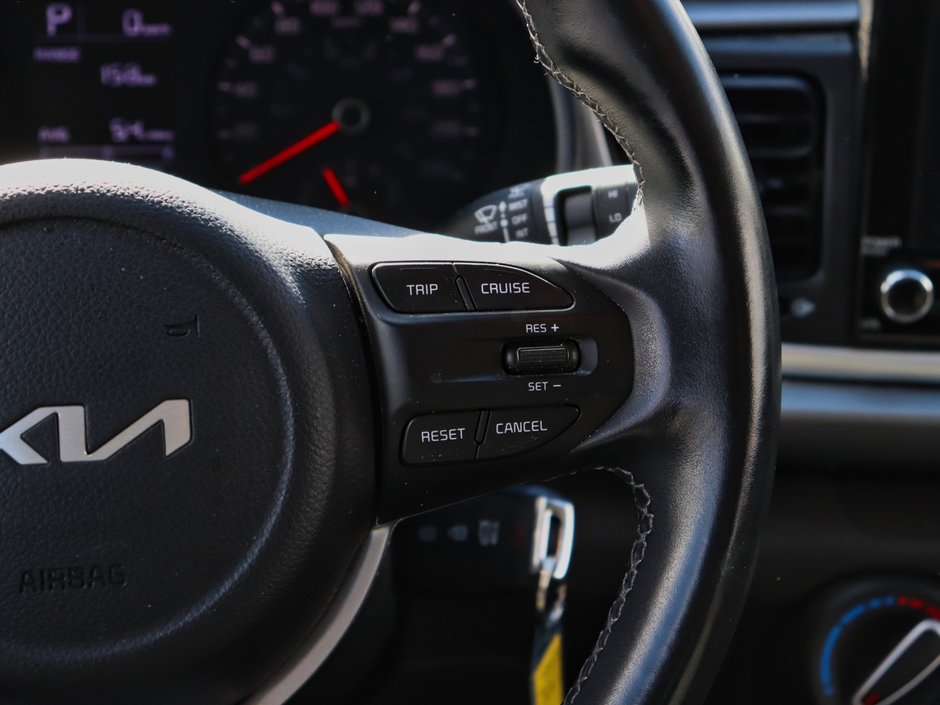 2023 Kia Rio-10