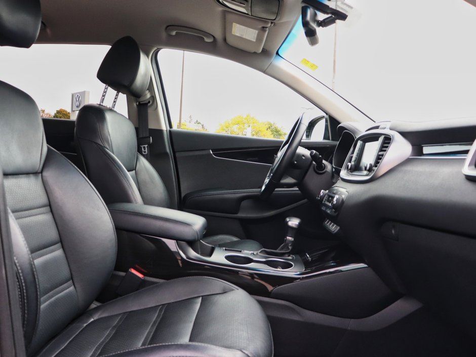2019 Kia Sorento EX-16