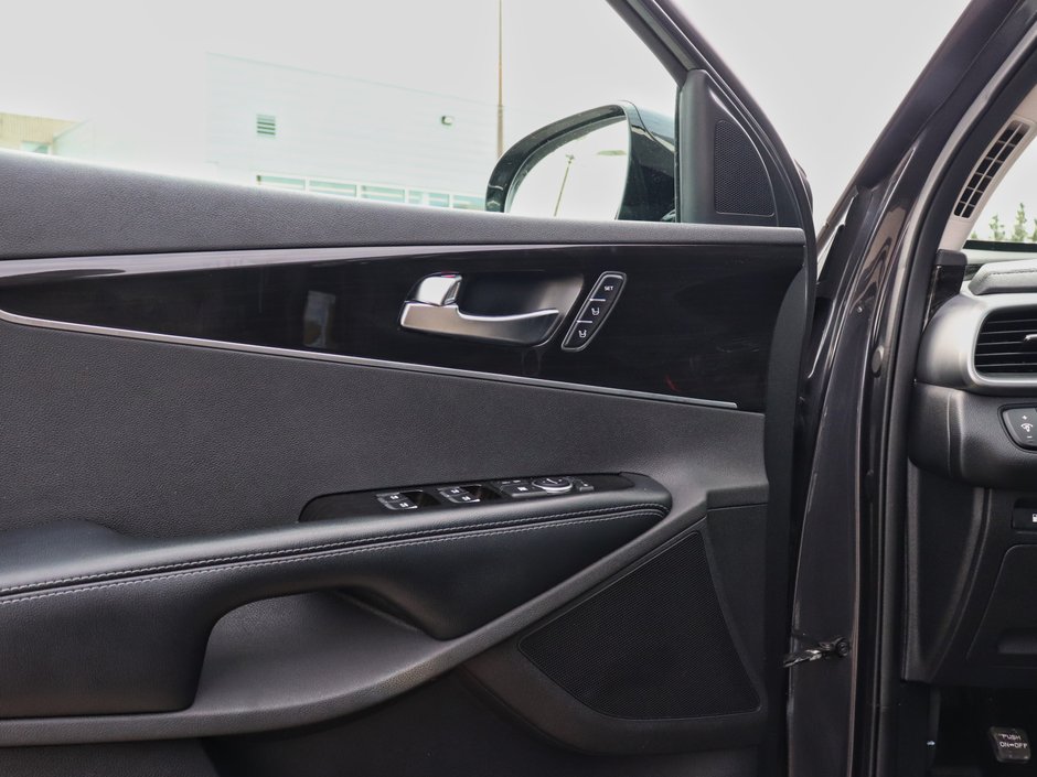 2019 Kia Sorento EX-6