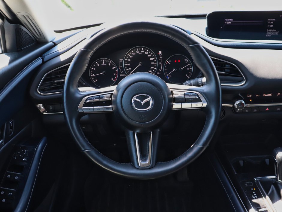 2021 Mazda CX-30 GS-8
