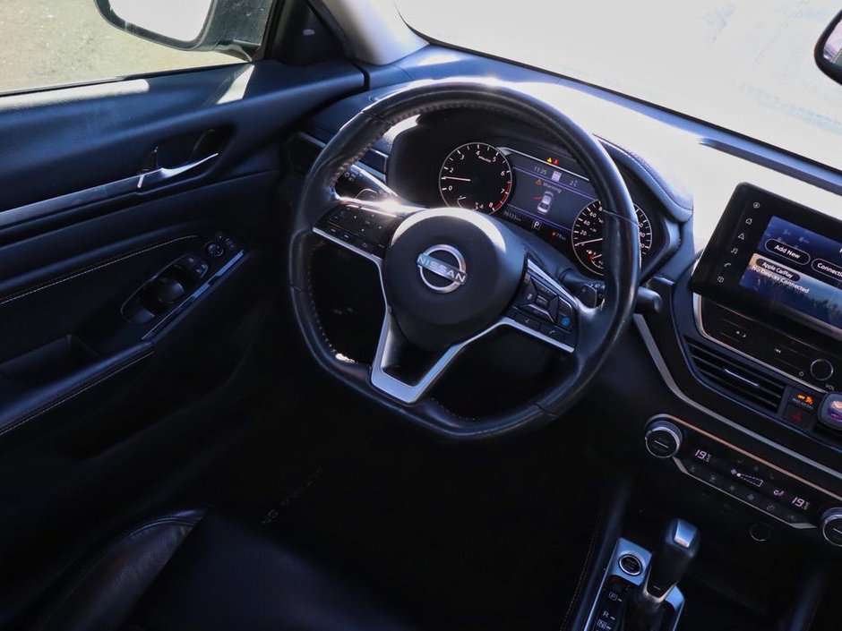 2023 Nissan Altima SR-11