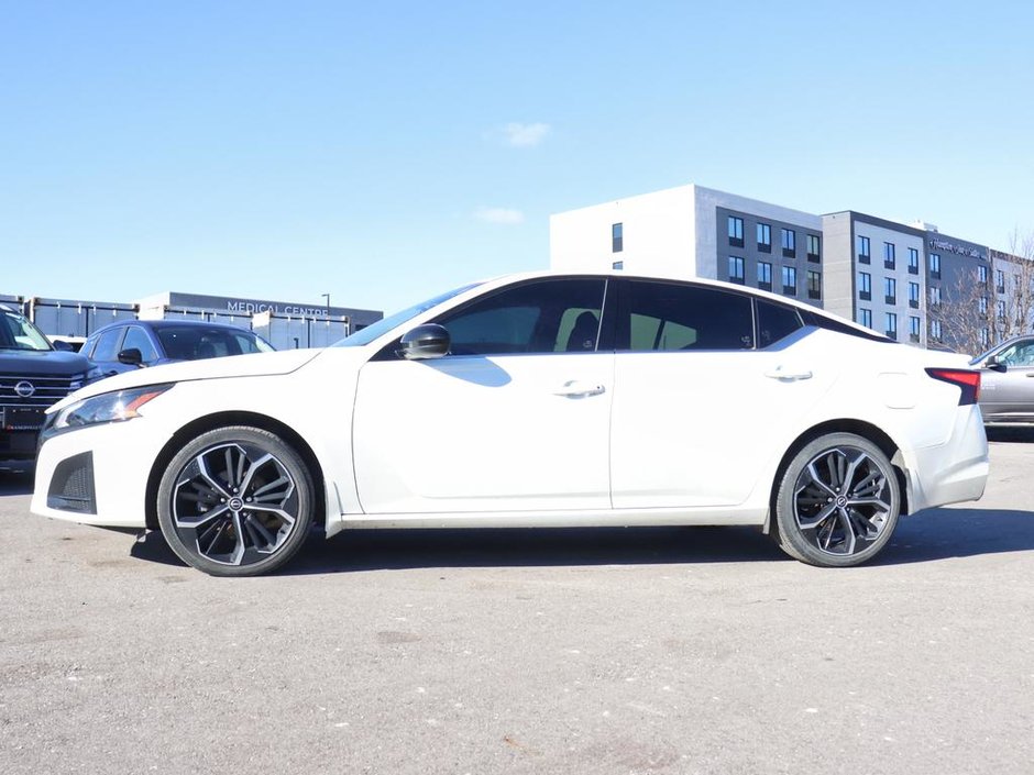 2023 Nissan Altima SR-4