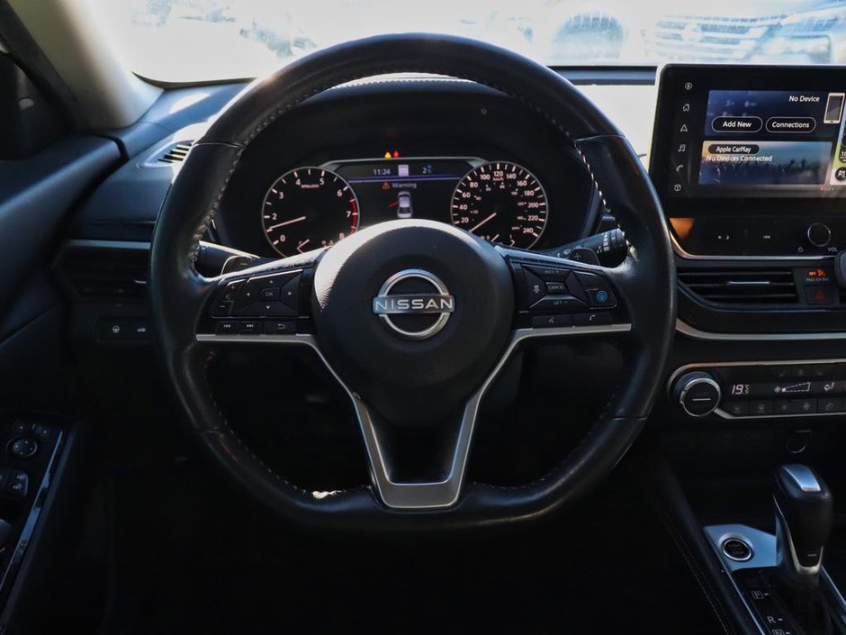 2023 Nissan Altima SR-8