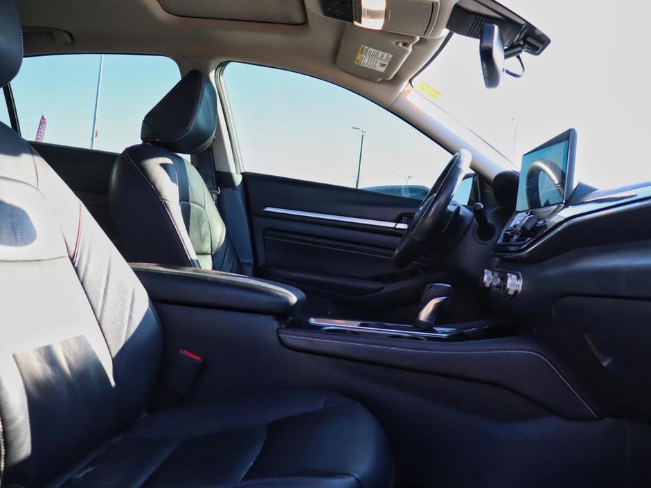 2023 Nissan Altima SR-15