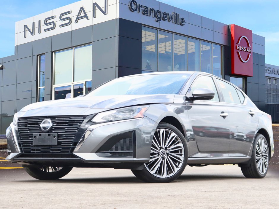 2024 Nissan Altima Platinum-0