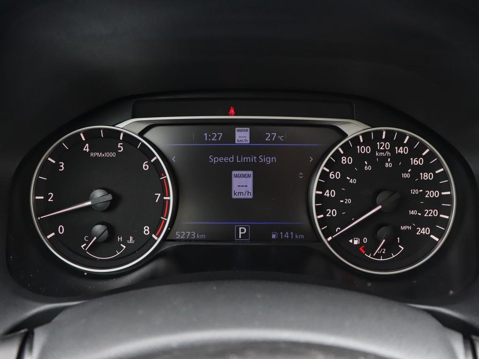 2025 Nissan Altima Platinum-23