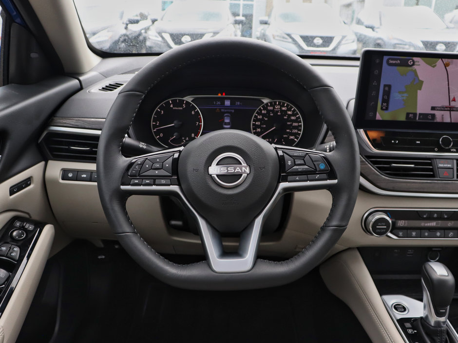 2025 Nissan Altima Platinum-9