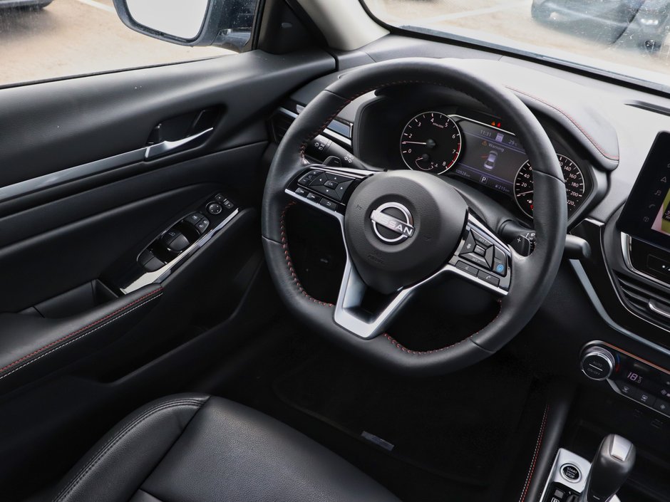 2025 Nissan Altima 2.5 SR-11