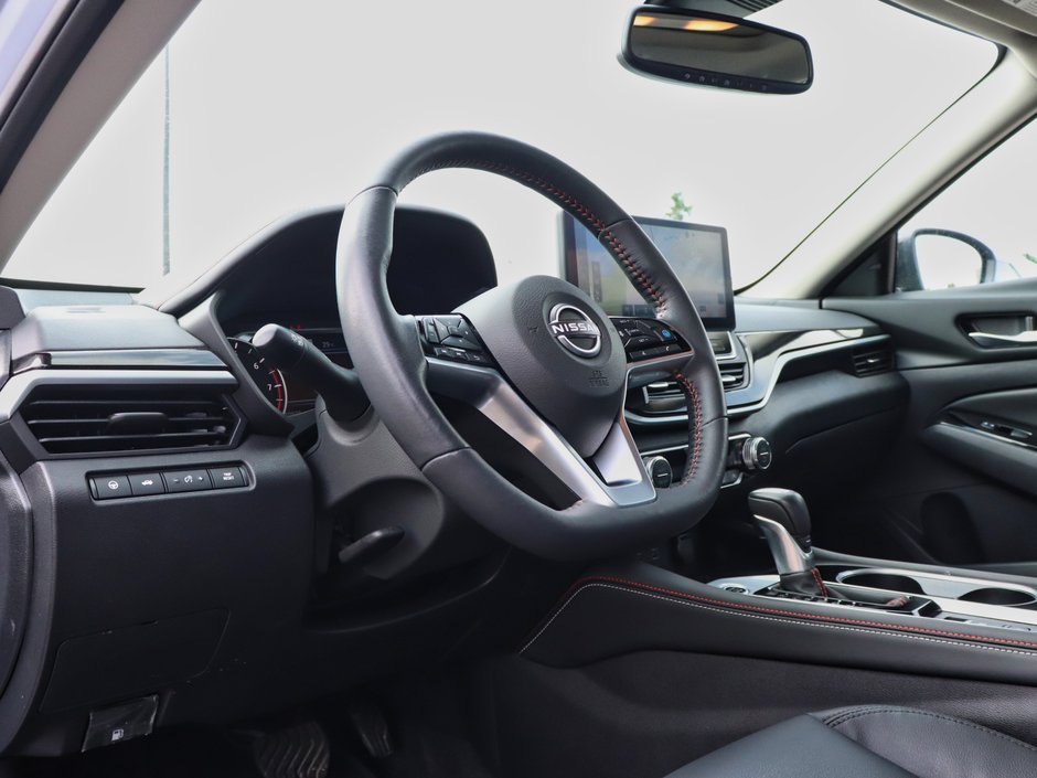 2025 Nissan Altima 2.5 SR-6