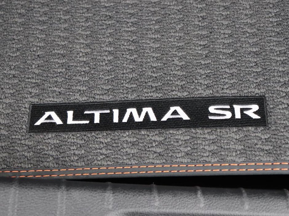 2025 Nissan Altima SR-19