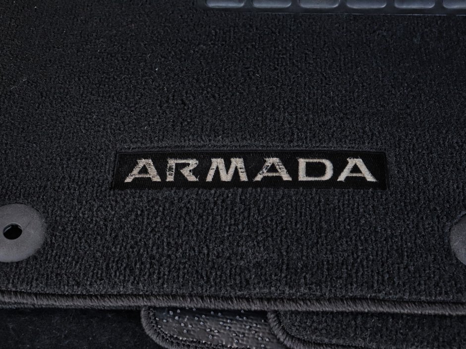 2023 Nissan Armada SL-20