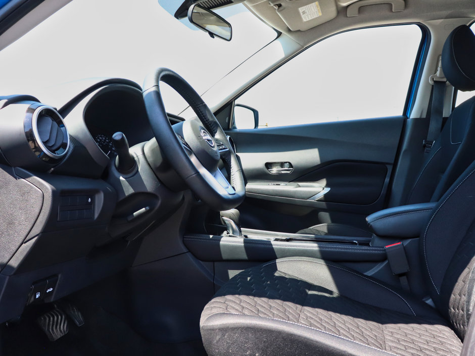 2022 Nissan Kicks SV-8