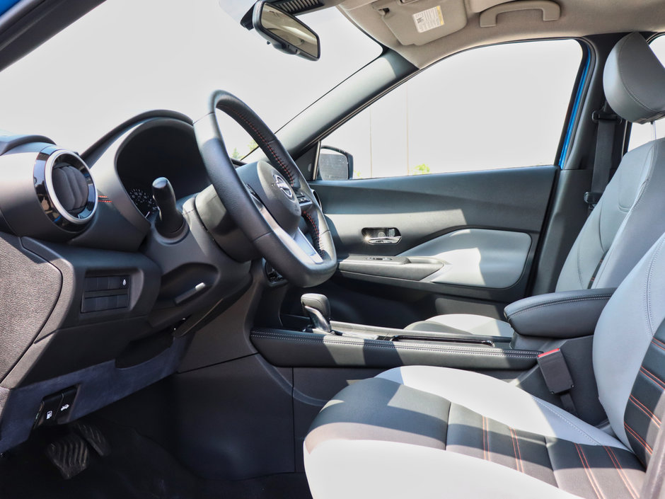 2022 Nissan Kicks SR-8