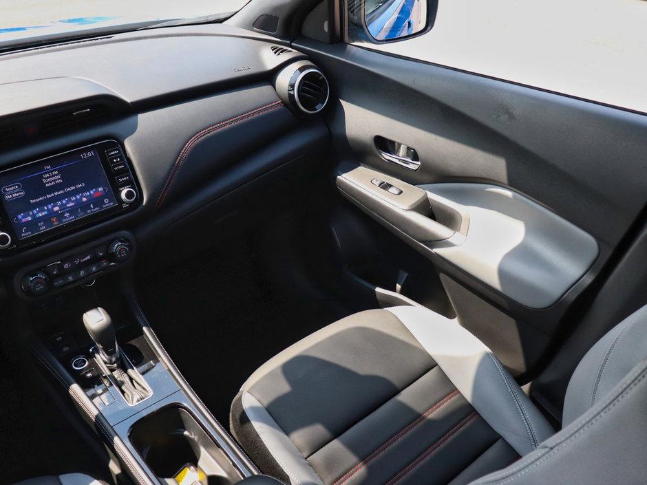 2022 Nissan Kicks SR-14