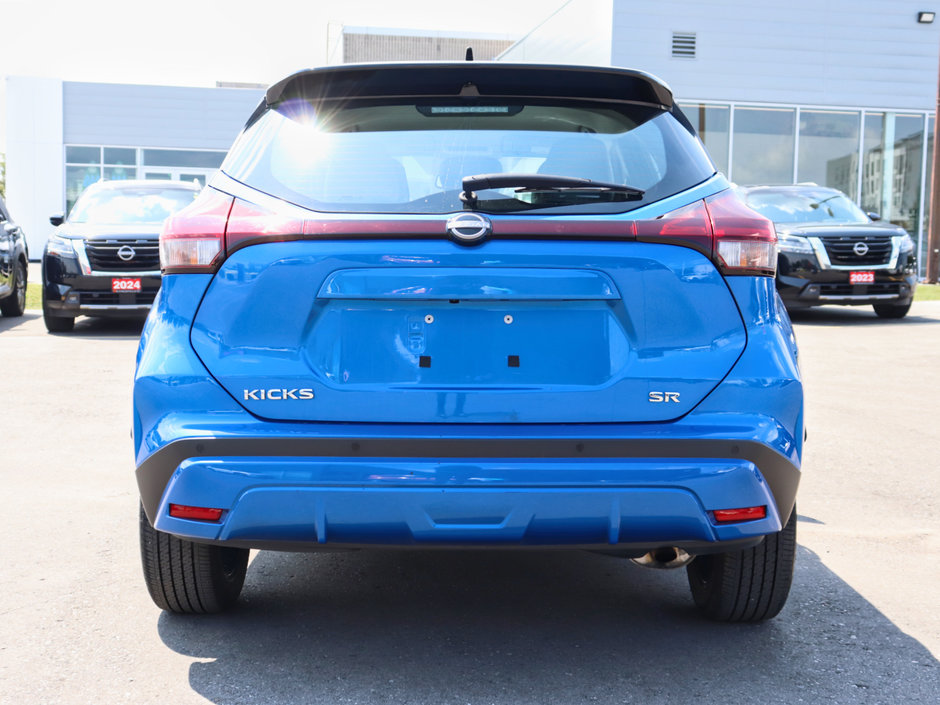 2022 Nissan Kicks SR-3