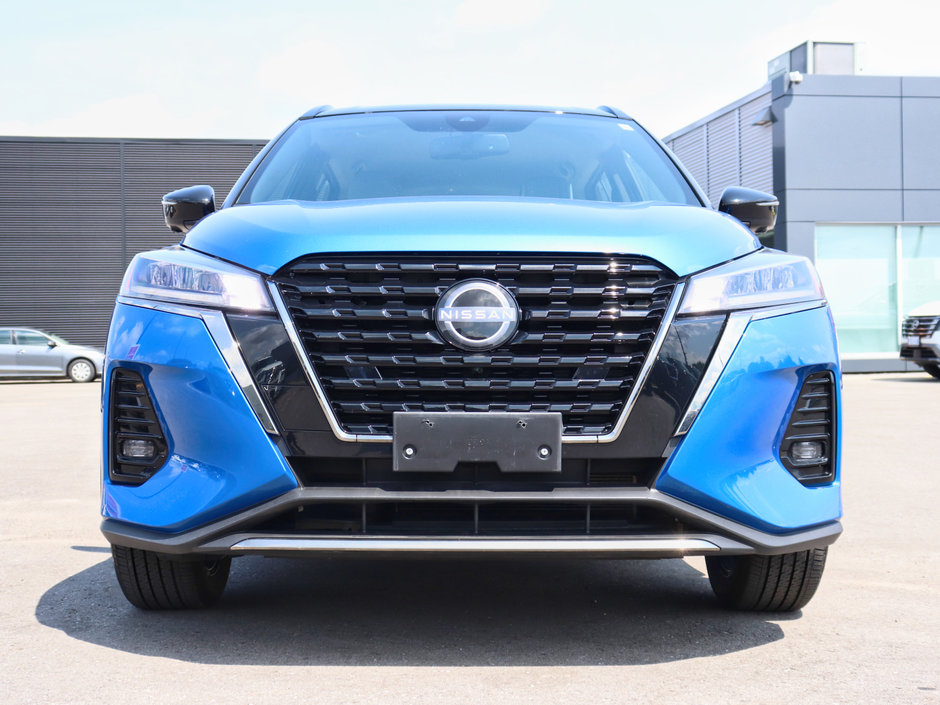 2022 Nissan Kicks SR-1