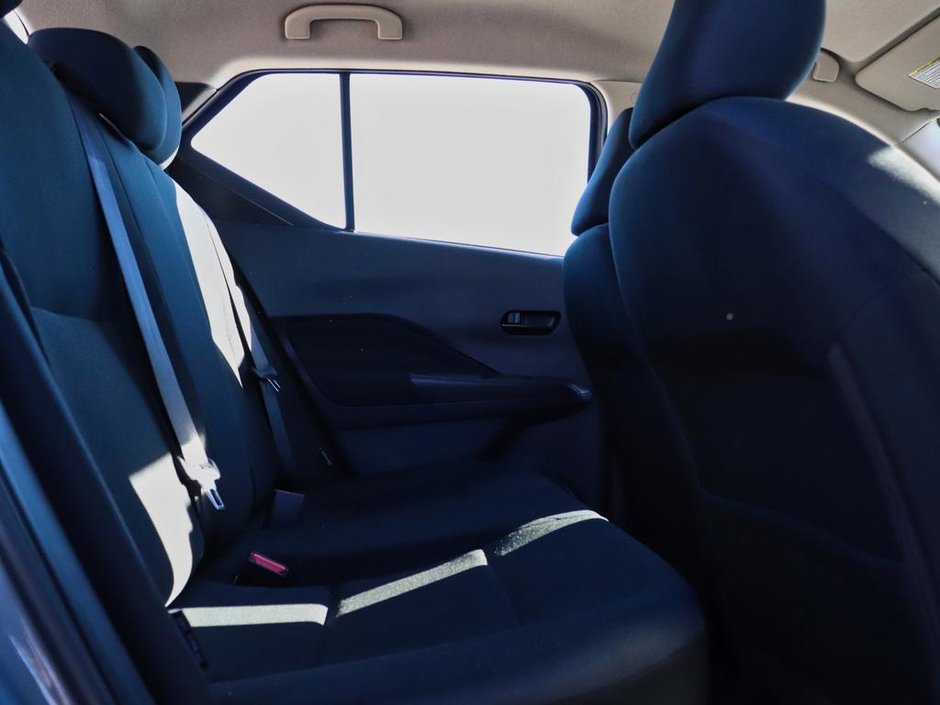 2024 Nissan Kicks S-16