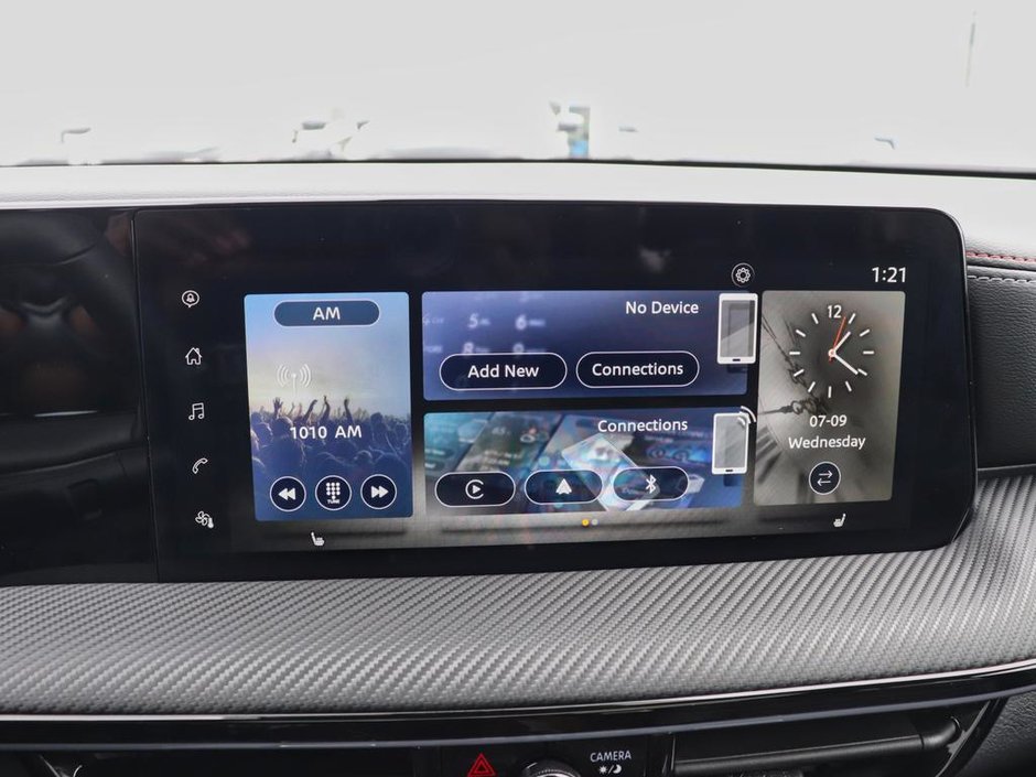 2025 Nissan Kicks SR-24