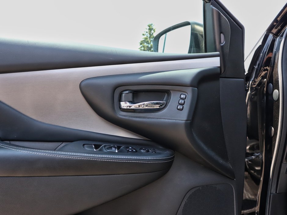 2020 Nissan Murano SL-6