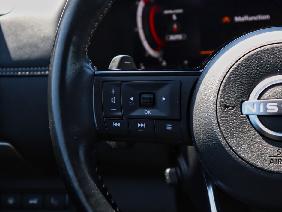 2023 Nissan Pathfinder Platinum-10