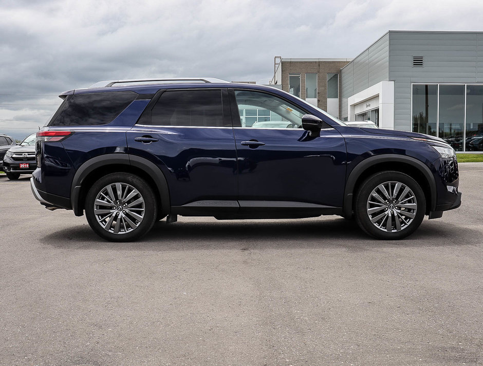 2024 Nissan Pathfinder SL-2