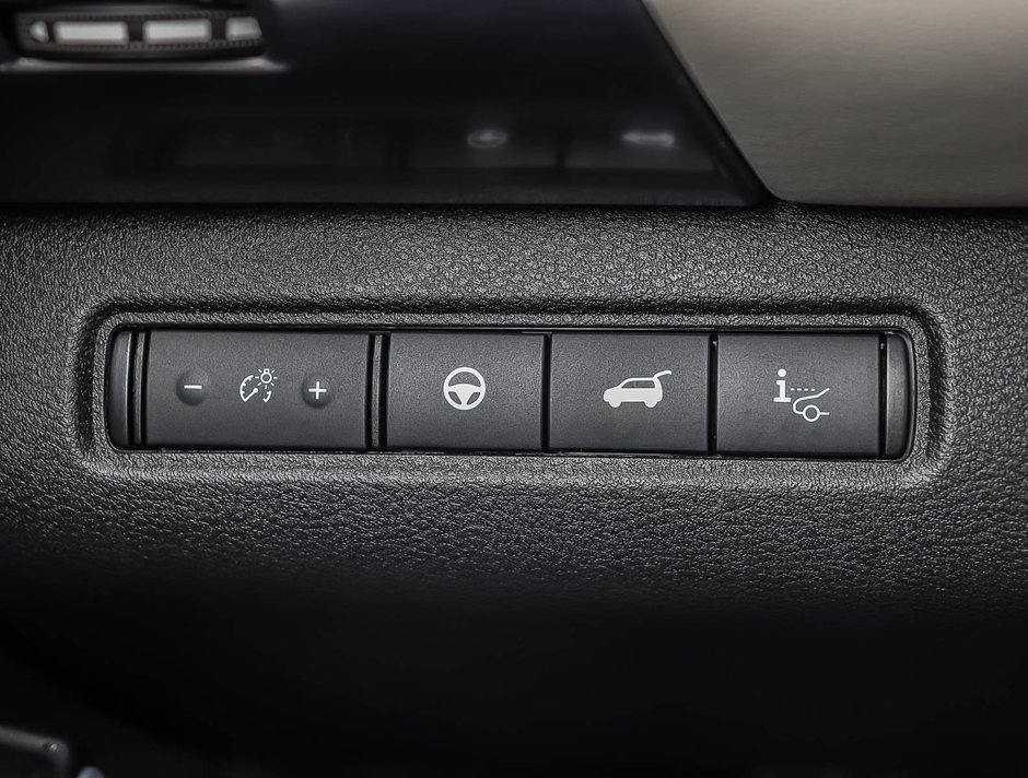 2024 Nissan Pathfinder SL-27