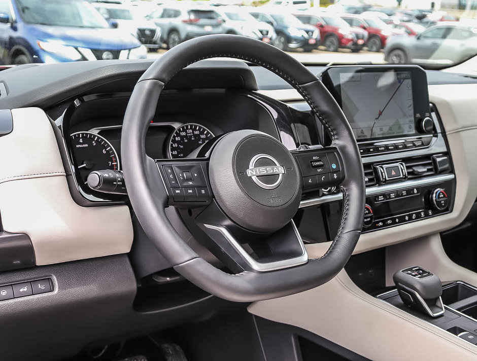 2024 Nissan Pathfinder SL-7