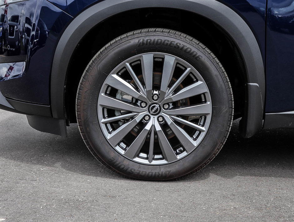 2024 Nissan Pathfinder SL-5