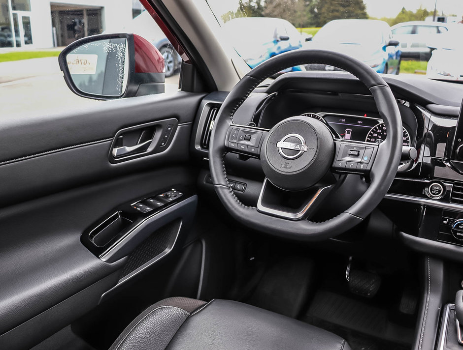 2024 Nissan Pathfinder SL-13