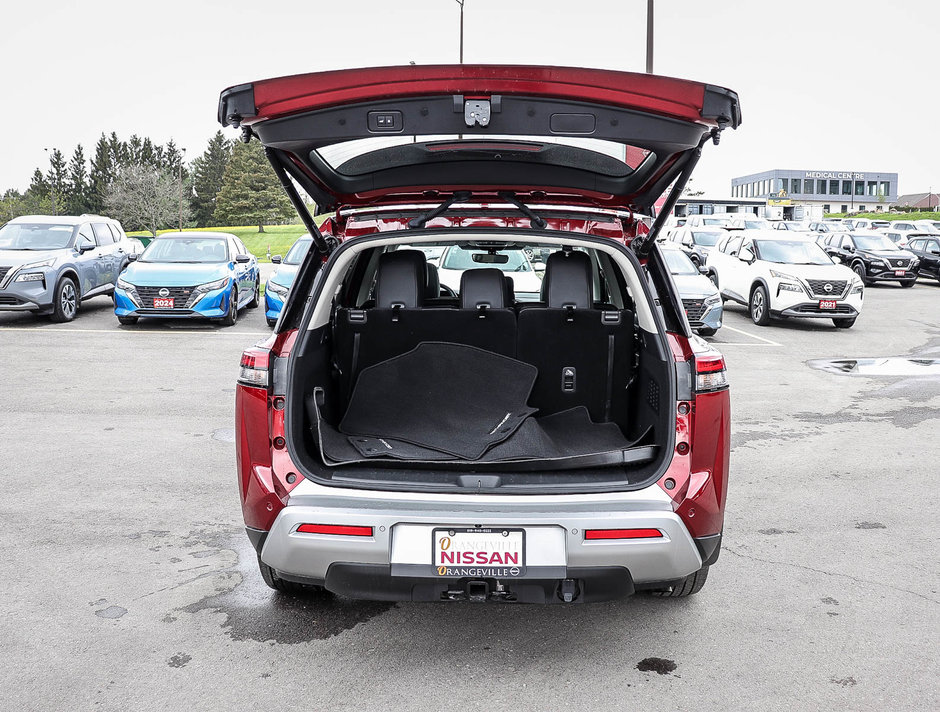2024 Nissan Pathfinder SL-28