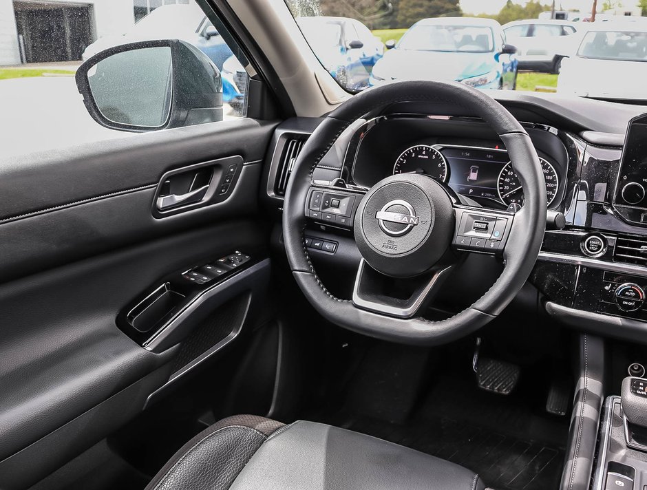 2024 Nissan Pathfinder SL-13