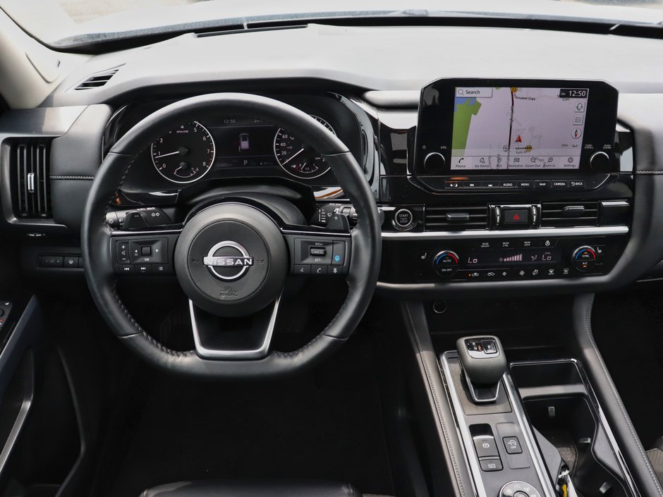 2024 Nissan Pathfinder SL-12