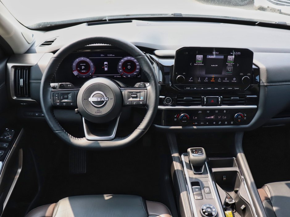 2024 Nissan Pathfinder Platinum-13