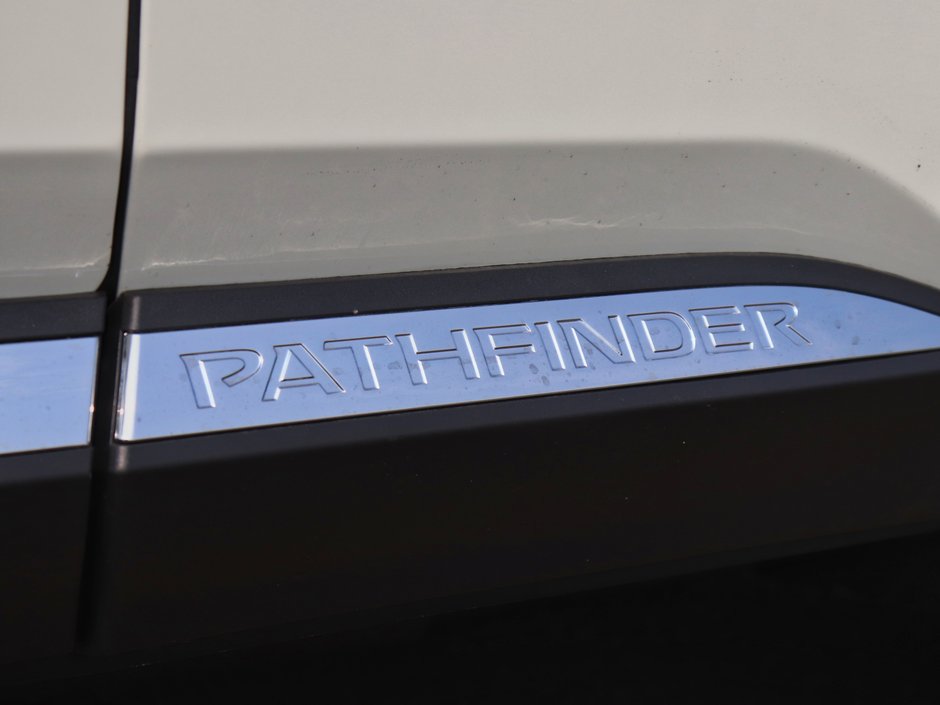 2024 Nissan Pathfinder Platinum-22