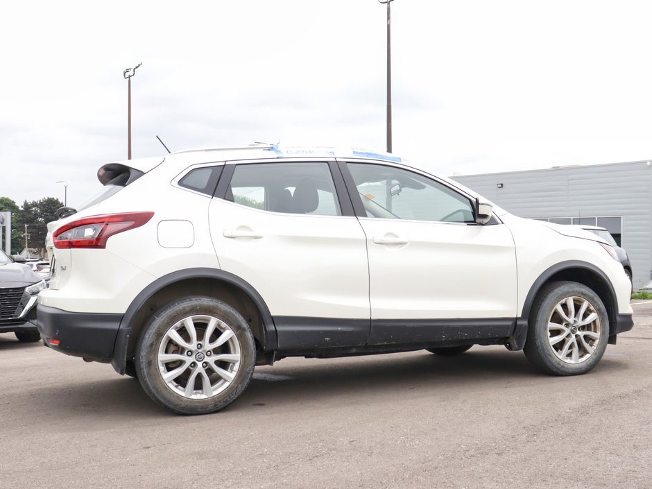 2021 Nissan Qashqai SV-2