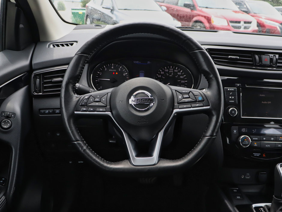 2021 Nissan Qashqai SV-8